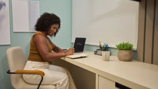 Italínea by Salapronta